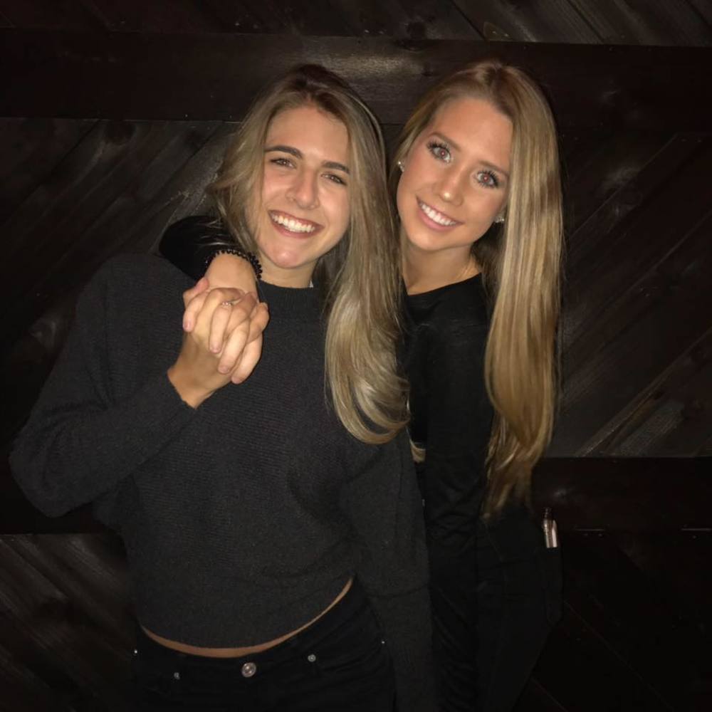 Meet your Posher, Alexis